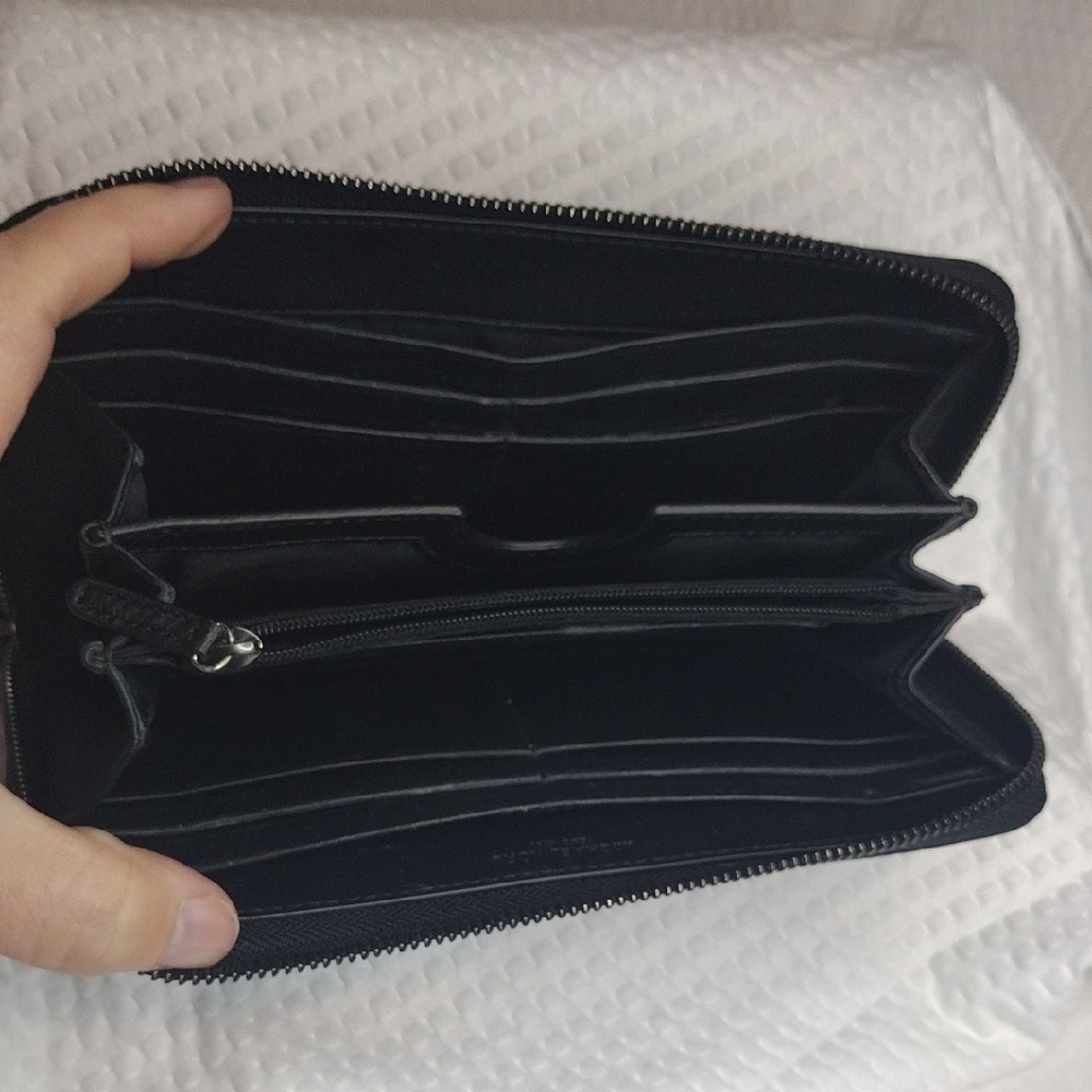 Michael Kors Adele Logo Smartphone Colorful Wallet NWOT - Picture 8 of 12